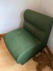 Chairs x3