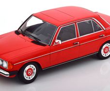 Mercedes 230e 1975 W123 1/18 NEW in BOX