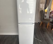 hotpoint fridge