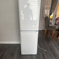 hotpoint fridge