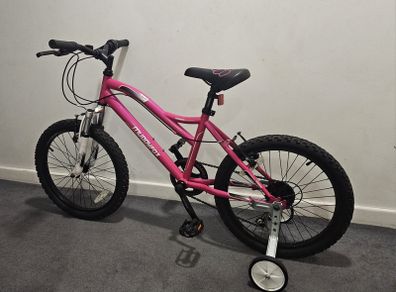 Girl bike 20inch stabilisers