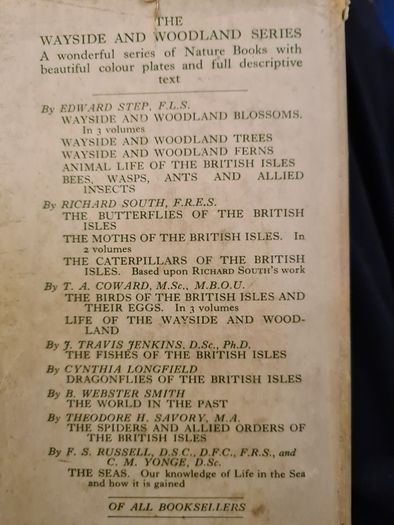 .The Observers Book Of TRRES & shrubs Of The British ISLES. 240 PAGES POCKET SIZE.