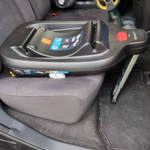 ISOFIX Base + infant car seat