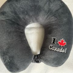 Travel pillow