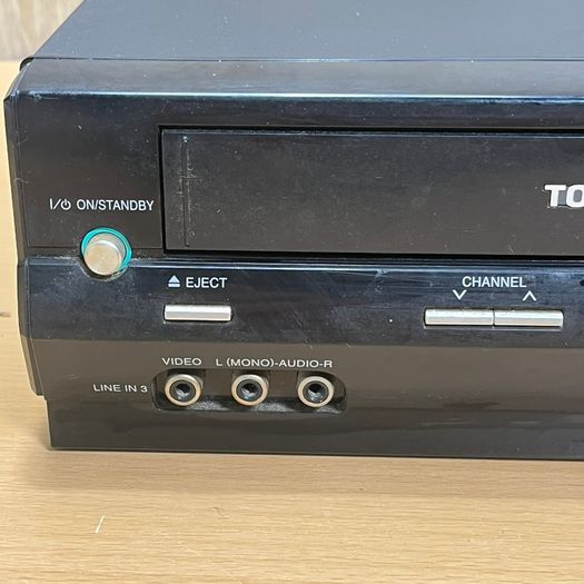 Toshiba SD-38VFKF DVD Video Player / VHS VCR Combo