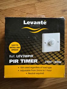 Levante PIR Time Delay Switch