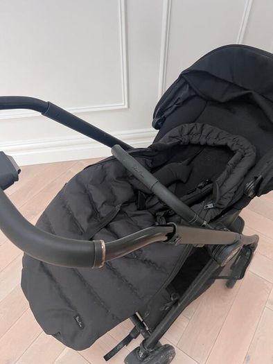 Silver Cross Reef 2 Travel System