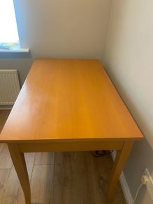 Table/ desk