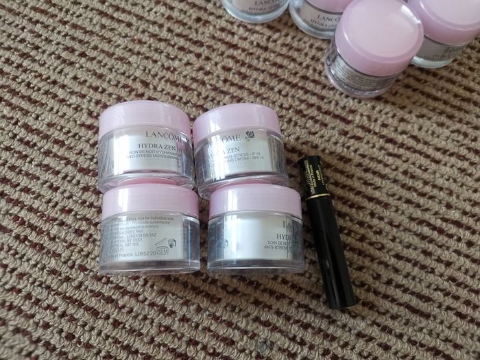 Brand New Lancome Hydrazen Nuit Day cream 15ml by two  + Night cream 15ml  by two + paper gift bag