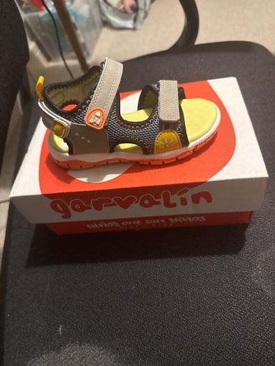 garvalin sandals