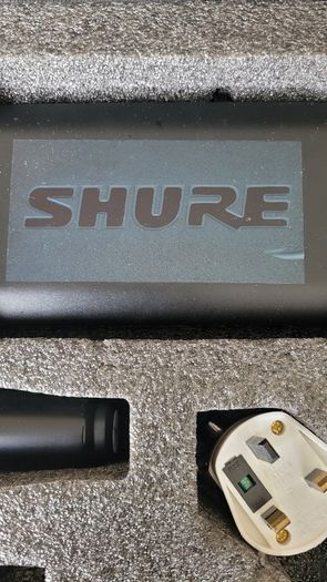 Shure BLX24/SM58 Handheld Wireless System