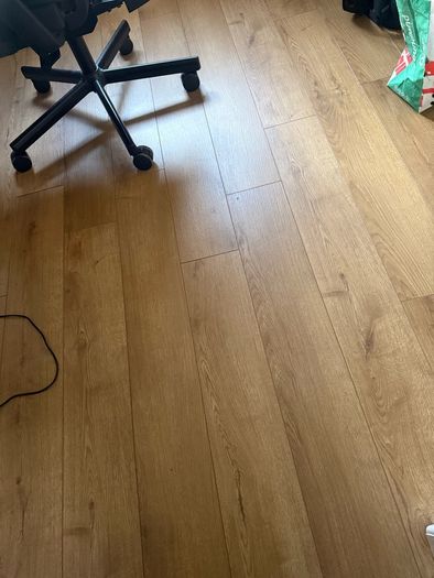 Warm oak laminate flooring
