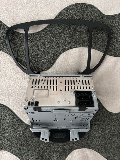 Genuine Hyundai i10 Original Radio CD MP3 AUX + Fascia