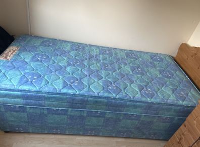 single bed
