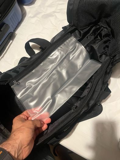 Duffel/Sports/Travel Bag