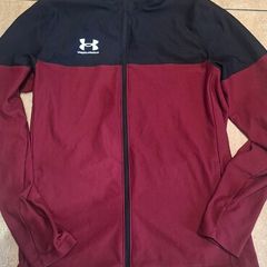 UnderArmour tracksuit top medium