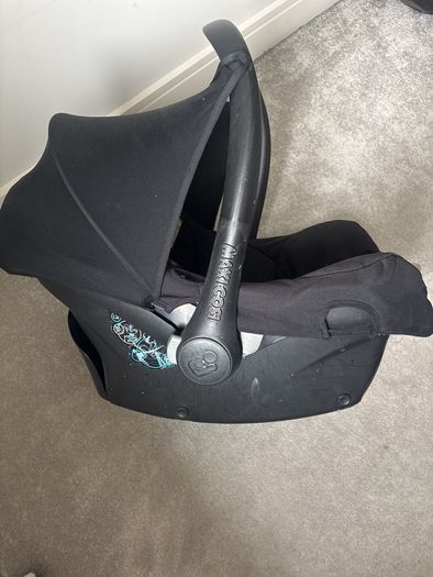 Maxi Cosi car seat without insert
