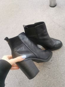New look comfort boot heels
