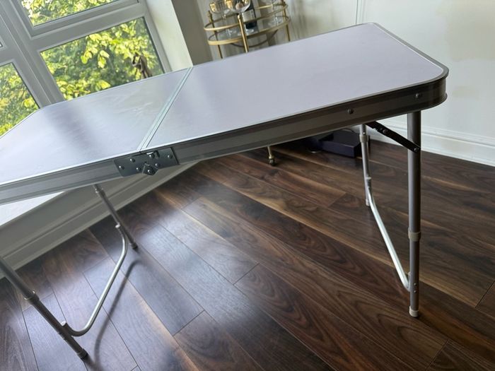 Camping table