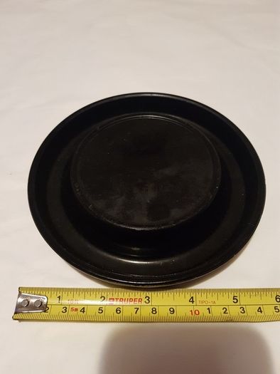 Hofmeister ceramic ashtray advertising ,Scottish pale ale lager,from 1980s to 2003,,ie "" fellow the bear"" George ""collectors item price includes post to anywhere in ireland thank you, very good condition