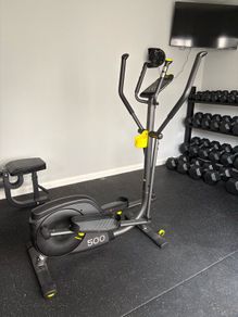 Cross trainer