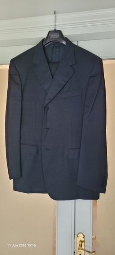 Men's John Taylor suit (EU 58R)