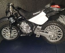 Kawasaki Kdx Model