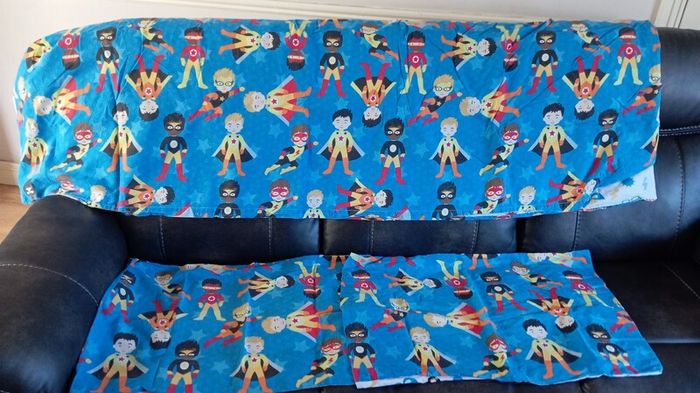 Bed Duvet Covers, Pillows, and Sheets