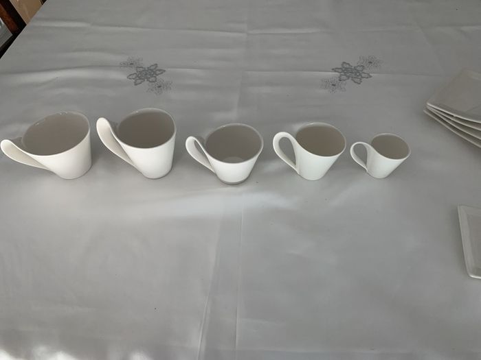 Villeroy & Boch New Wave cups & Saucers