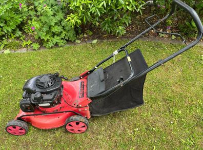 Petrol lawn mower