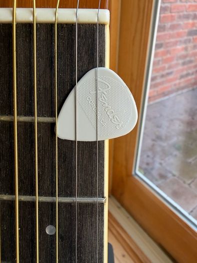 3/4 Koda Guitar