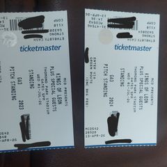 2 Kings of Leon tickets