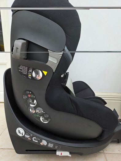 Cybex Sirona S i-size car seat newborn to 4 years