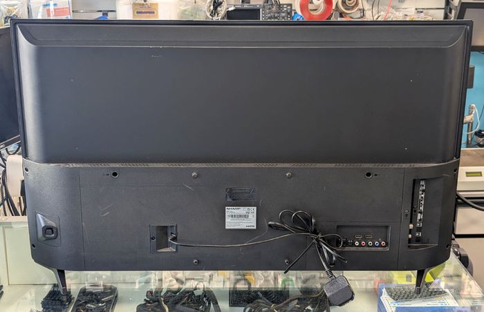 Sharp 42CI2IA 42" Full HD LED Android TV Refurbished