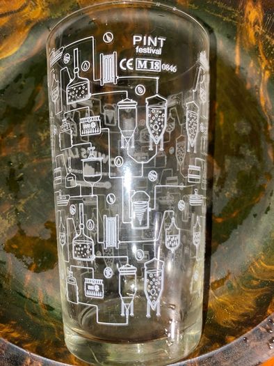 beer glass dowds lane brewing