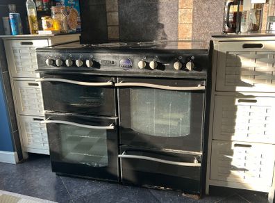 Range cooker