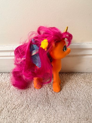 My Little Pony Make Your Mark Toy Ribbon Hairstyles Sunny Starscout approx.  16 cm. Used Please see photos