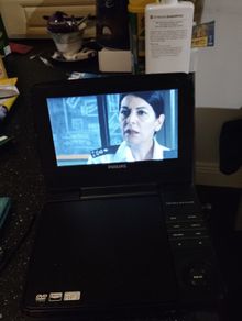 Phillips portable dvd player 17.8 cm (7")