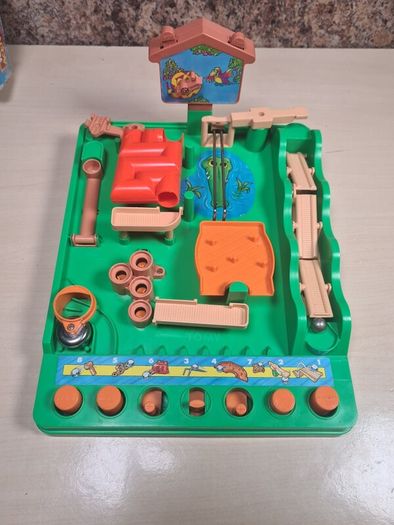 Vintage Tomy Screwball Scramble Board Game