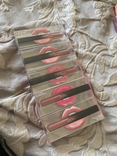 Huda beauty 100% genuine Demi matte cream lipsticks BNIB