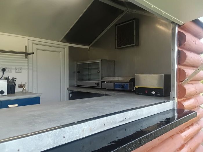 Price Reduced!log Cabin Catering Trailer Equipment