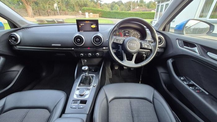 Audi A3 2019 Ara Blue S Line