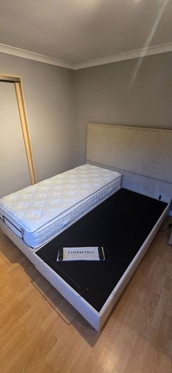 Faith and Ethan Oslo Profiling motion bed