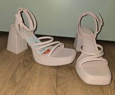 BNWT Stradivarius Nude Pink Platform Block Heels (10cm)