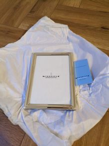 Newbridge Silverware Plain Edge Photo Frame  5 by 7 inch