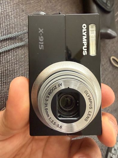 Digital camera Olympus X-915