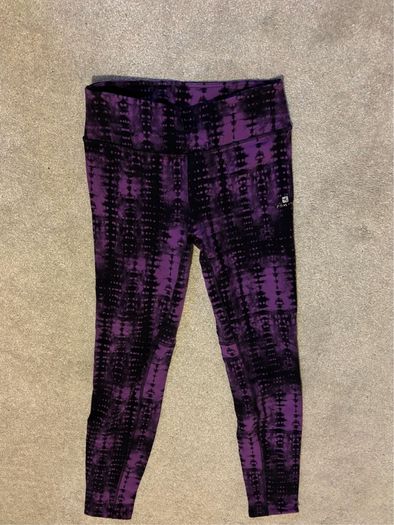 Various leggings