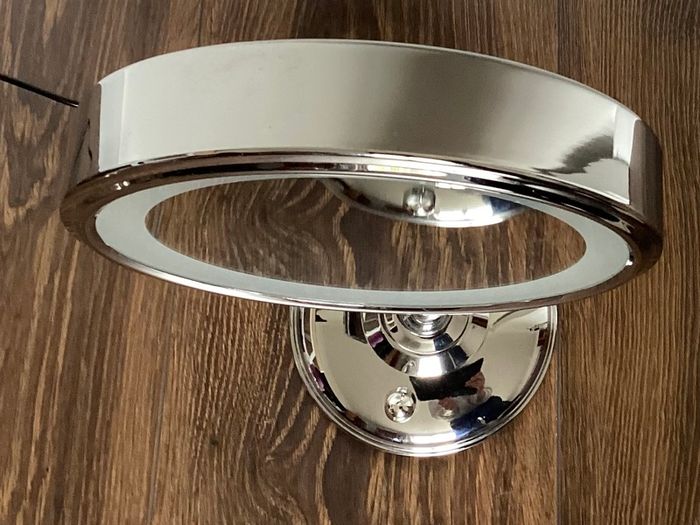 Makeup mirror