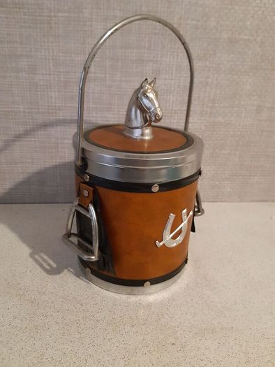 ice bucket
