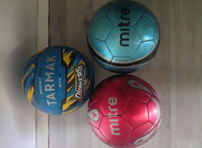 Nearly New Futbool& Basketball balls